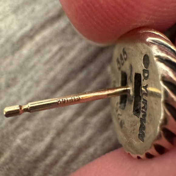 DAVID YURMAN Sterling & 14K Cable Cookie Post Small Red Stone Garnet Earrings - Picture 8 of 12